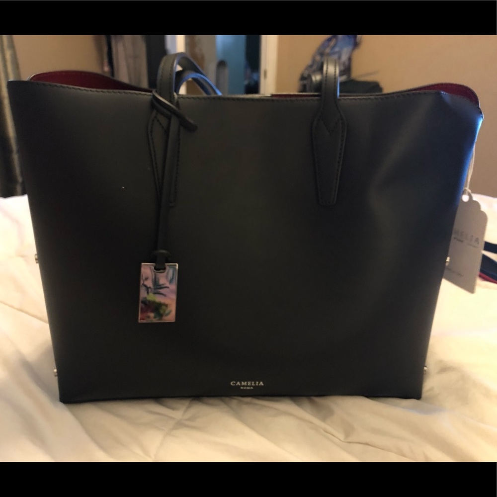 Camella Roma Black/ Red Tote